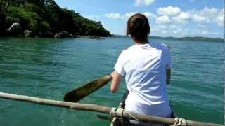 preview picture of video 'Canoeing Home from Lokobe National Park'