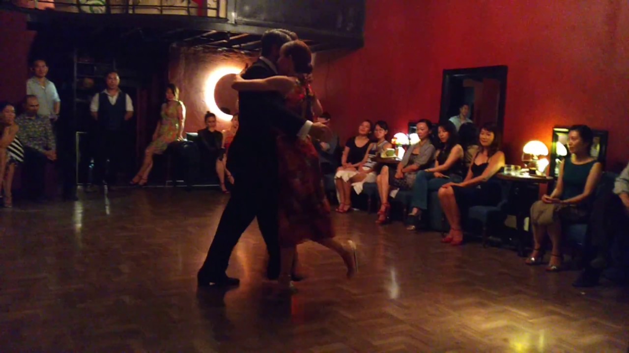 Andres Laza Moreno y Luciana Arregui en Shanghai 2/4