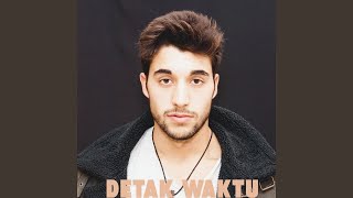 Download lagu Jatuh Cinta mp3