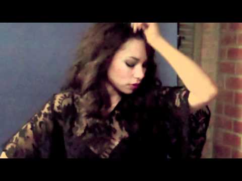 Jessica Parker Kennedy