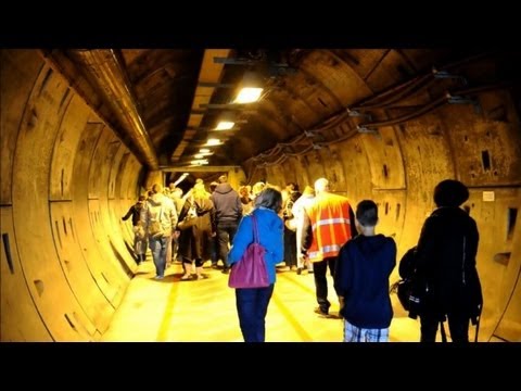 French visitors peek at depths of Channel Tunnel