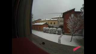 preview picture of video 'Timelapse nevicata 11 febbraio 2013 - MANDELLO DEL LARIO'