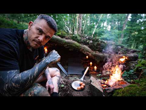 Erste Nacht im geheimen Bushcraft Shelter mitten im Wald