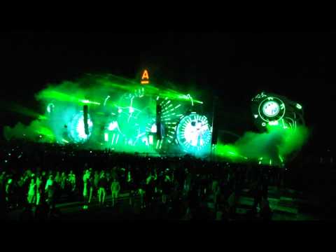 ALFA FUTURE PEOPLE 2015 (DEADMAU5)
