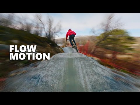 A Lap Down Flow Motion - Geilo Bike Park