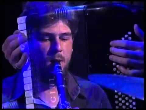 Marija Sestic & DrAmmarProject - Razbolje se simsir list