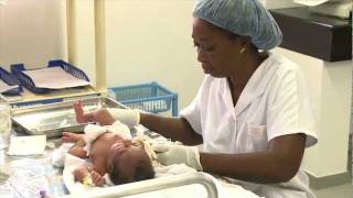 preview picture of video 'Shielding Babies From The HIV Virus'