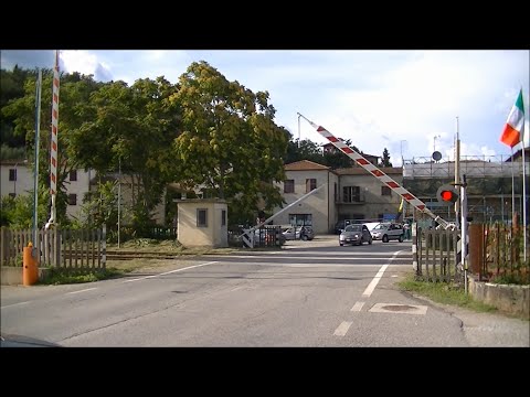 Spoorwegovergang Rigomagno (I) // Railroad crossing // Passaggio a livello