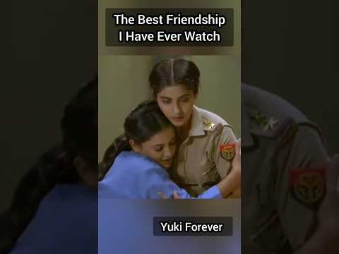 Karishma Singh and haseena Malik hug.The best friendship ever. #madamsir #yukti_kapoor #gulki_joshi