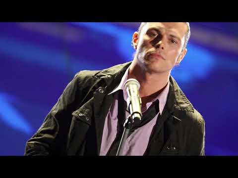 GIANLUCA GRIGNANI Falco a metà