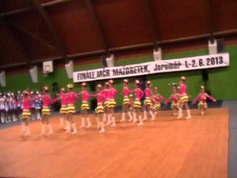 Mažoretky Panenky Hranice - Vicemistr ČR 2013, MAC Jaroměř, defilé