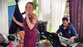 Download lagu NEW FEELING - LIVE PERFORMANCE DHEA GEMOII mp3 Download lagu NEW FEELING - LIVE PERFORMANCE DHEA GEMOII mp3