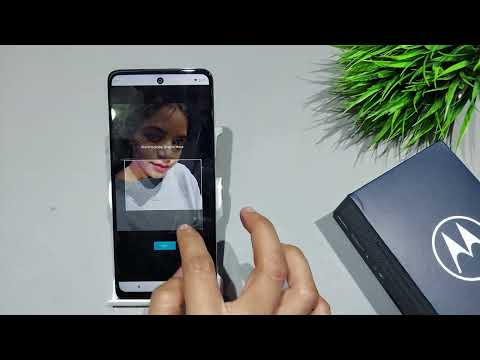 How To Set Photo On Keyboard In Moto g71 5g | Moto g71 5g Ke Keyboard Me Apni Photo Kaise Lagaye