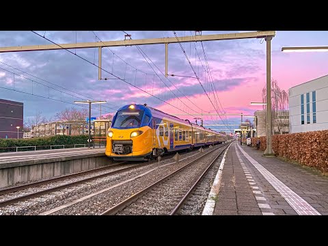 NS ICNG-B Flow 3315 Vertrekt uit Amersfoort Schothorst als Intercity Direct naar Breda!