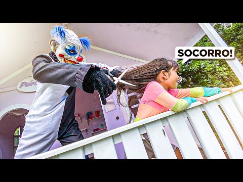 O PALHAÇO MALIGNO CORTOU MEU CABELO!!! 😡