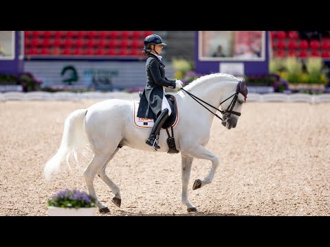 Teia Hernández Vila y Romero de Trujillo, en el Gran Premio de Herning 2022 (69,596%)