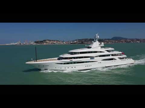 The new 79-metre CRN M/Y 135 leaves the yard marina