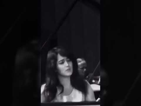 Martha Argerich plays Chopin’s Piano Concerto No. 1 in E minor, Op. 11 with conductor Franco Mannino