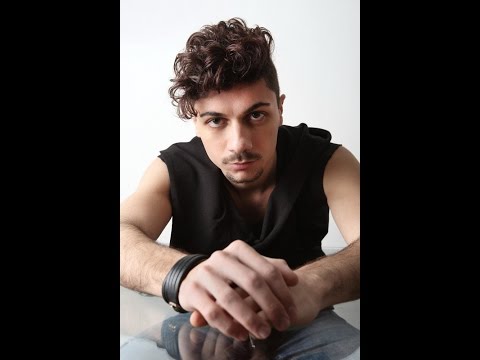 Venti turbini prestate - Riccardo Angelo Strano (La Havana - Cuba)