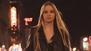 Actress Moxie Owens introduces Girl Lost: A Hollywood Story to Germany, Austria and Switzerland video