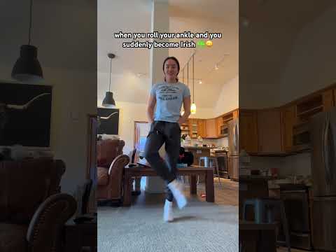 Fun fact I actually learned Irish dancing in Ireland 🇮🇪😌 ib: ben_blue #fyp #funny #joke #viral