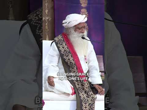 Allowing Grace to Flow Through You- Guru Mahima with Sadhguru