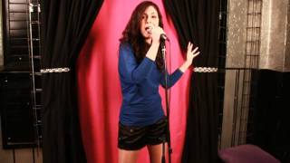 Salomé Anjarí - Zankoku na Tenshi no Thesis (En vivo) Promo Anime Deluxe