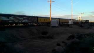 preview picture of video 'UP Business Train Passing Hazen'