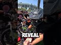 Surronster FACE REVEAL Shorts