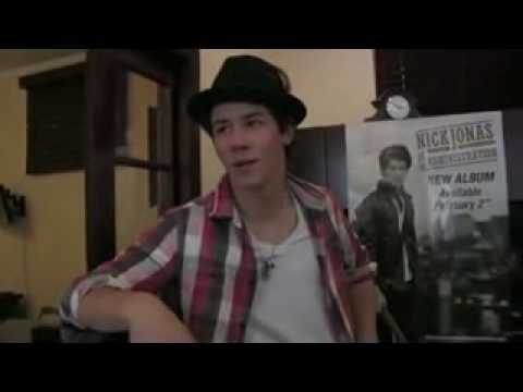 Nick Jonas has lost his memory...haha :D