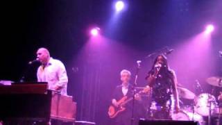 James Taylor Quartet  "It's All Over", featuring Ivonne Yanney, live in Girona