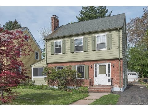 NEW PRICE! 147 Griswold Dr,  West Hartford Homes For Sale