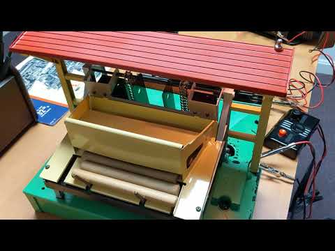 Testing a classic Lionel prewar 164 Log Loader!