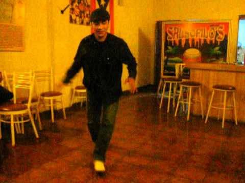 RUMBERISACC BAILANDO EN SALSOFILOS DEL CALLAO... GUAGUANCO EN JAZZ EN SALSOFILOS