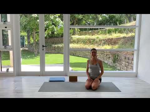 Mat Pilates com blocos