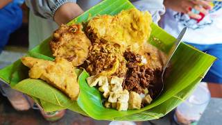 Download lagu STILL IN THE MORNING, YU SRI'S PECEL LETHOK IS STORMED BY BUYERS mp3