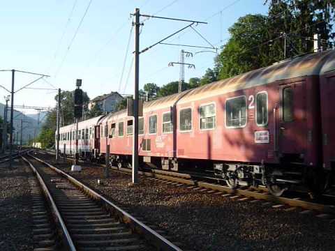 Comarnic: sosire tren IR 1746 de la Satu Mare (locomotiva nr. 477-798-9)