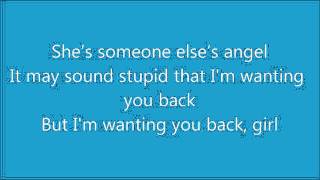 Lawson - Standing In The Dark (Lyrics)