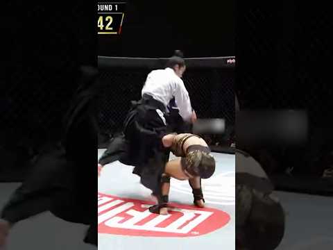 【恐ろしい絞め技】合気道女子 vs 総合格闘家 #異種格闘技戦 #mma #合気道