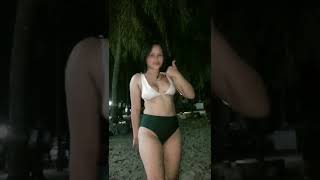 bikini TikTok be like...