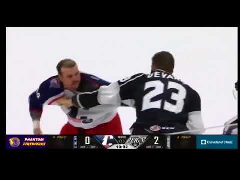 jamie Devane vs Brett Gallant fight 2017