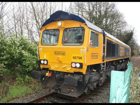 Train Spotting at Donnington and Telford Central 2x 67s, 2x 66s and 2x 37s