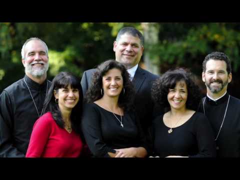 Eikona: Three Sisters who Love to Sing