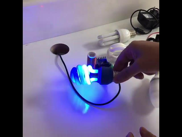 ملف تسلا Tesla Coil مركب مع محول