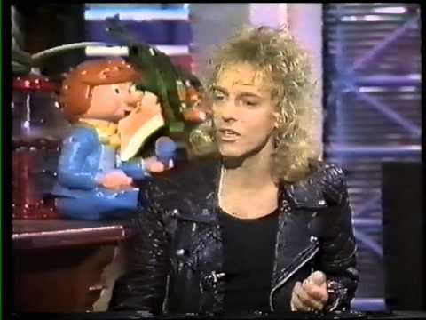 Peter Frampton MTV Australia interview during Bowie's Glass Spider tour..