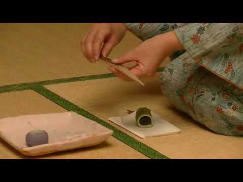 [sadou] Aprendimos a comer dulces y a tomar té matcha.