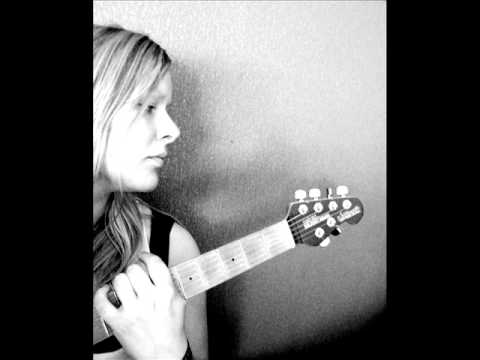 SarinaSingt - The Attendant