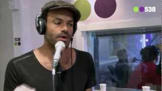 Alain Clark - Let some air in live bij Evers Staat Op