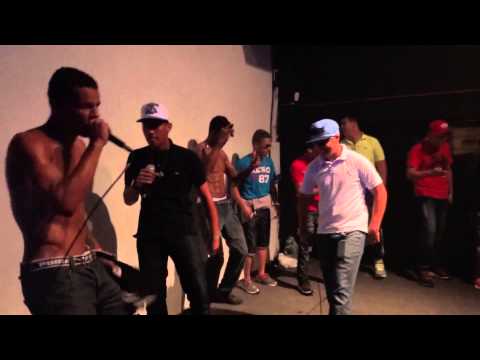 MC Marcelo,MC Juninho