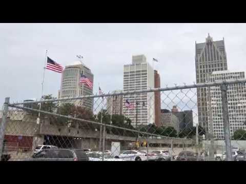 Stroll Through Detroit